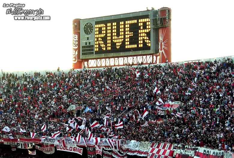 River Plate vs Huracán (TA) (CL 2005) 2